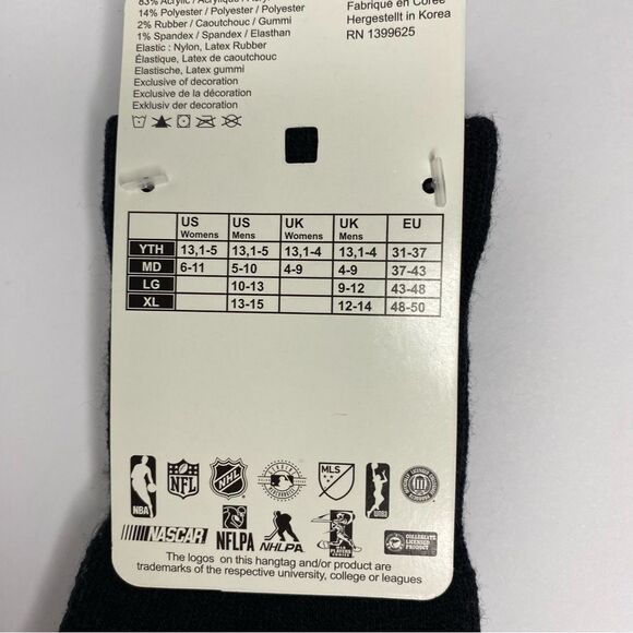 For Bare Feet Black White Montreal Canadiens Icy Hockey Socks L 10-13 - Picture 6 of 8